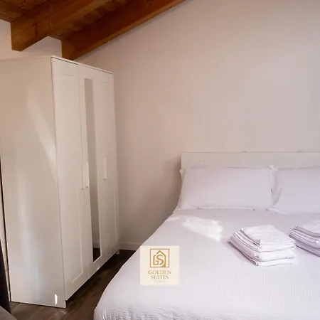 Goldensuitesitaly I Duomo 1