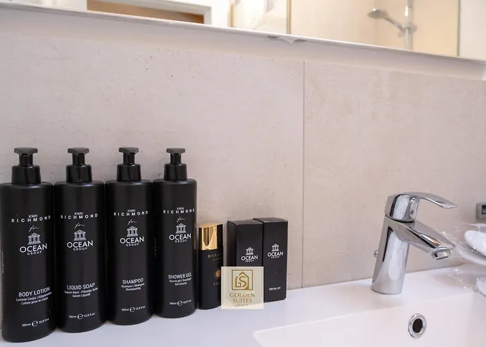 Goldensuitesitaly I Duomo 2 *