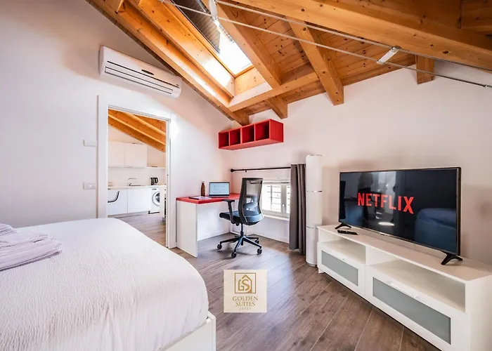 דירה Goldensuitesitaly I Duomo 2 *