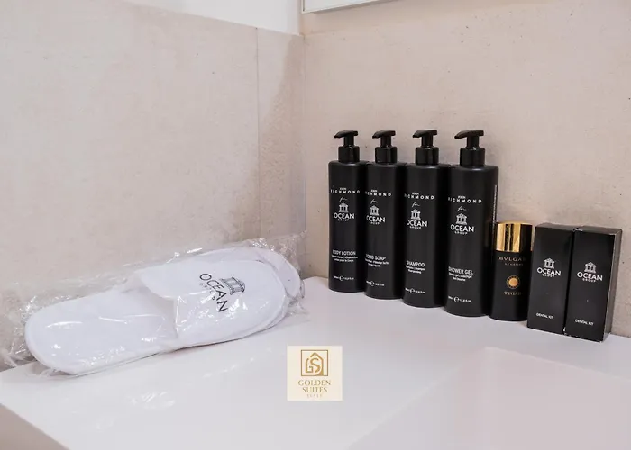 דירה Goldensuitesitaly I Duomo 2 טרנטו