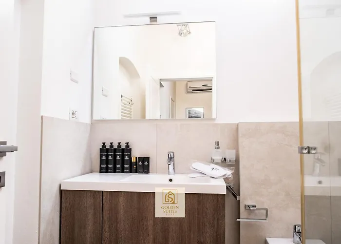 Goldensuitesitaly I Duomo 2 *