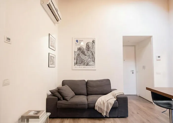 Goldensuitesitaly I Duomo 2 Apartman *