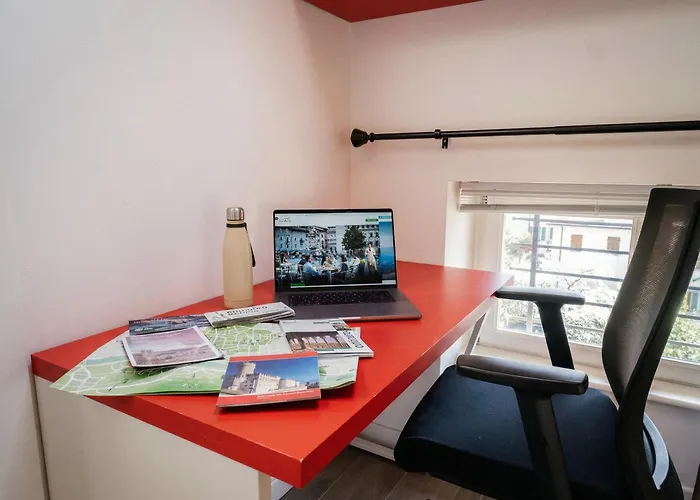 Goldensuitesitaly I Duomo 2